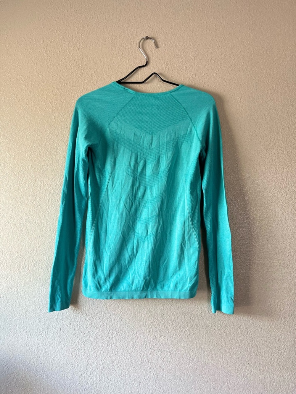 Old Navy Active Teal Performance Top - Picture 4 of 6